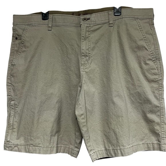 Weatherproof Men’s Khaki Chino Flat Front Shorts Size 42 With Security Pocket - Picture 1 of 12